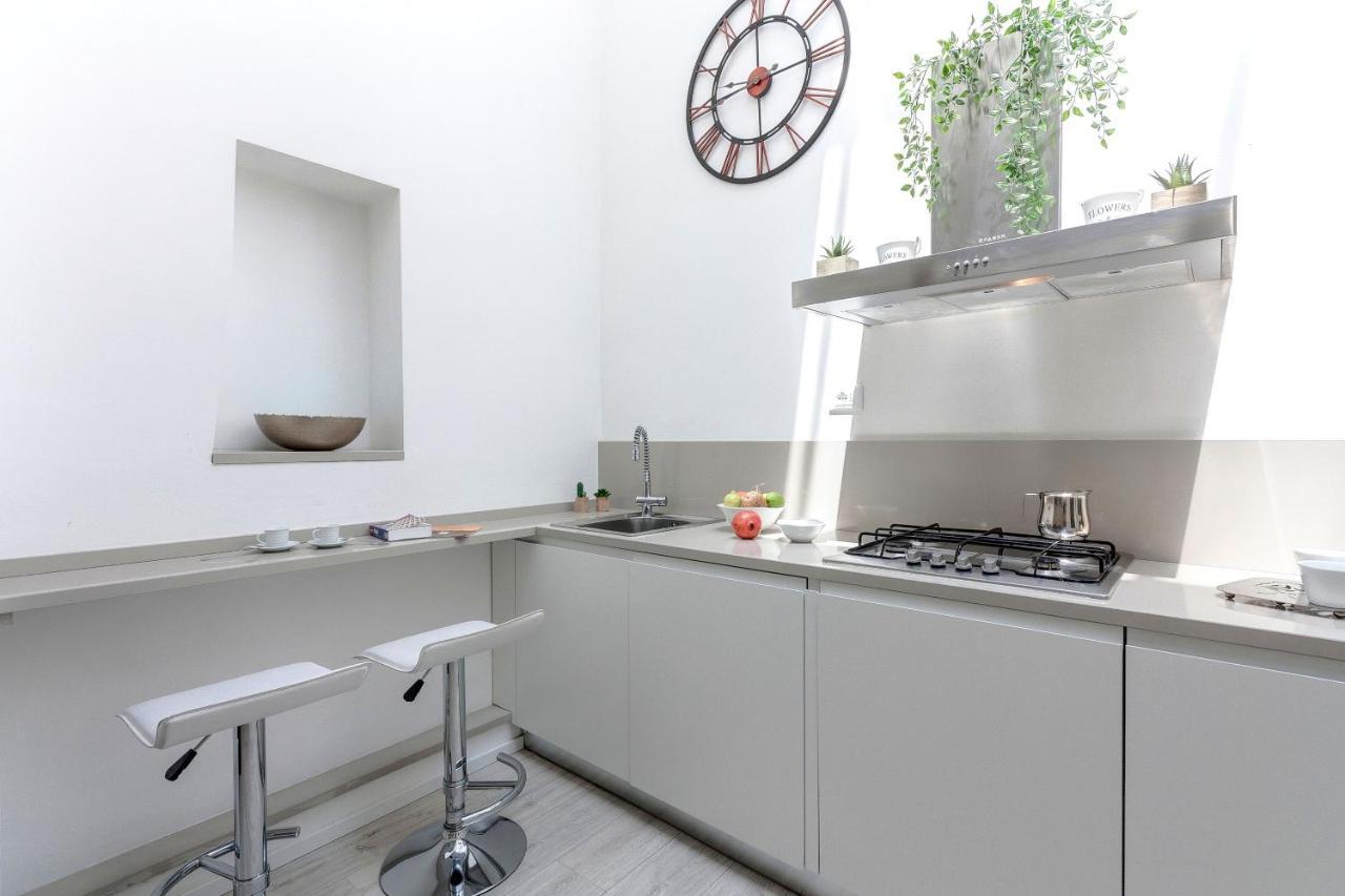 Velluti Apartment By Mamo Florens Exteriör bild